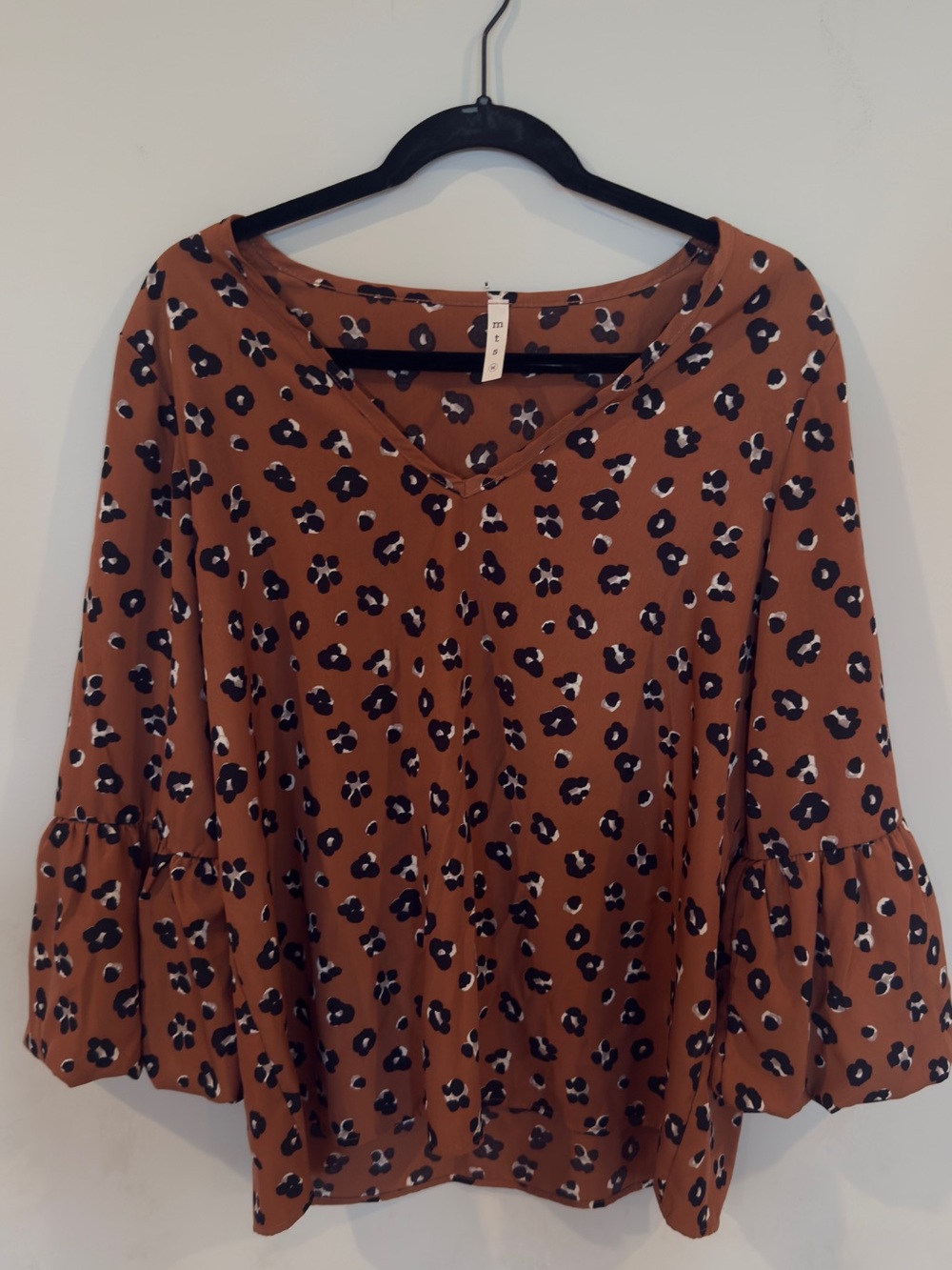 mts Rust Floral V-Neck Bell-Sleeve Blouse